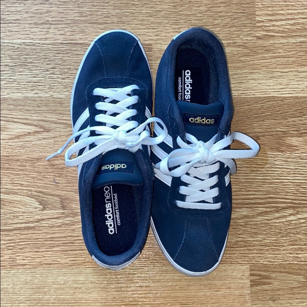 Adidas tennis shoes